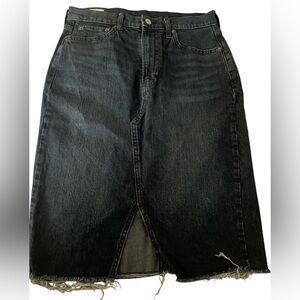 GAP Women’s Denim Skirt Size 29